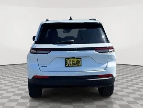 More photos of 2025 Jeep Grand Cherokee Altitude X at CDJR of Moses Lake, WA