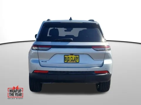 More photos of 2025 Jeep Grand Cherokee Altitude X at CDJR of Moses Lake, WA