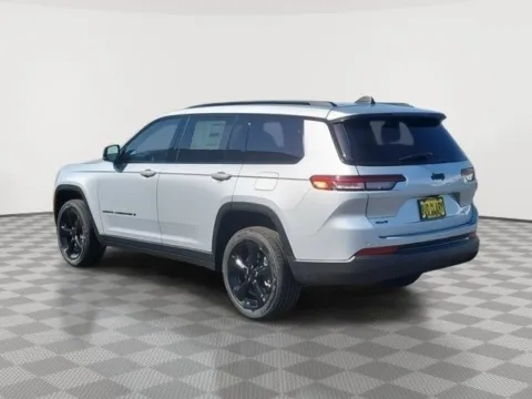 Another view of 2025 Jeep Grand Cherokee L Altitude X for sale in Moses Lake, WA at CDJR of Moses Lake