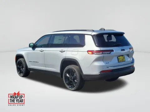 Another view of 2025 Jeep Grand Cherokee L Altitude X for sale in Moses Lake, WA at CDJR of Moses Lake