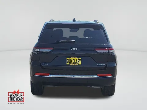 More photos of 2025 Jeep Grand Cherokee Laredo X at CDJR of Moses Lake, WA