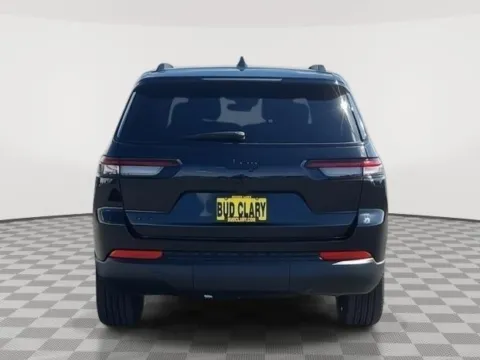 More photos of 2025 Jeep Grand Cherokee L Altitude X at CDJR of Moses Lake, WA