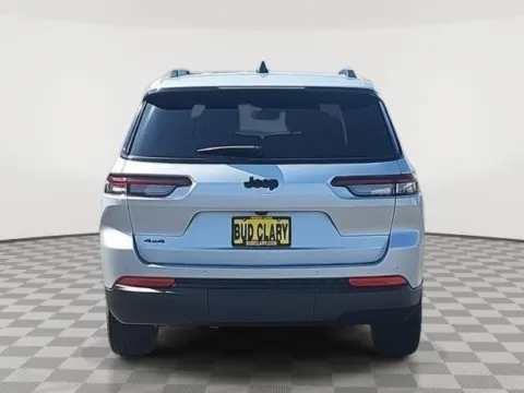 More photos of 2025 Jeep Grand Cherokee L Altitude X at CDJR of Moses Lake, WA