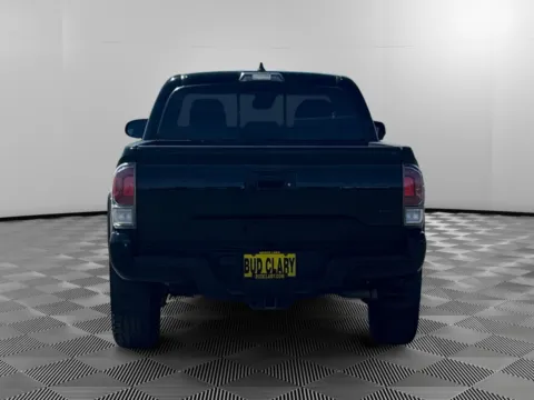 More photos of 2020 Toyota Tacoma TRD Off Road at CDJR of Moses Lake, WA