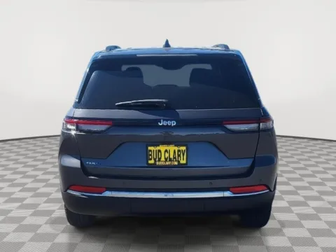 More photos of 2023 Jeep Grand Cherokee 4xe at CDJR of Moses Lake, WA