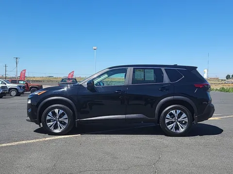 Another view of 2022 Nissan Rogue SV for sale in Moses Lake, WA at CDJR of Moses Lake