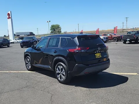 More photos of 2022 Nissan Rogue SV at CDJR of Moses Lake, WA