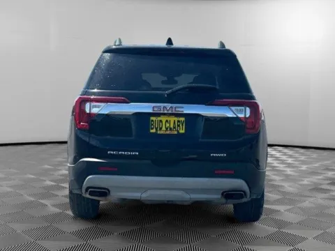 More photos of 2023 GMC Acadia SLT at CDJR of Moses Lake, WA