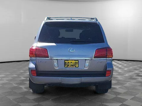More photos of 2010 Lexus LX 570 at CDJR of Moses Lake, WA