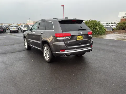 Another view of 2015 Jeep Grand Cherokee Summit for sale in Moses Lake, WA at CDJR of Moses Lake