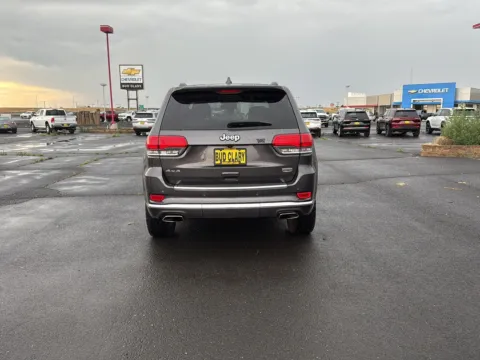 More photos of 2015 Jeep Grand Cherokee Summit at CDJR of Moses Lake, WA