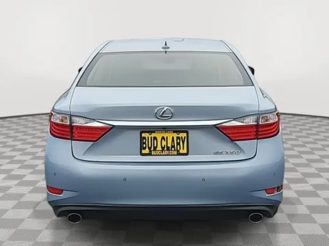More photos of 2013 Lexus ES 350 4dr Sdn at CDJR of Moses Lake, WA