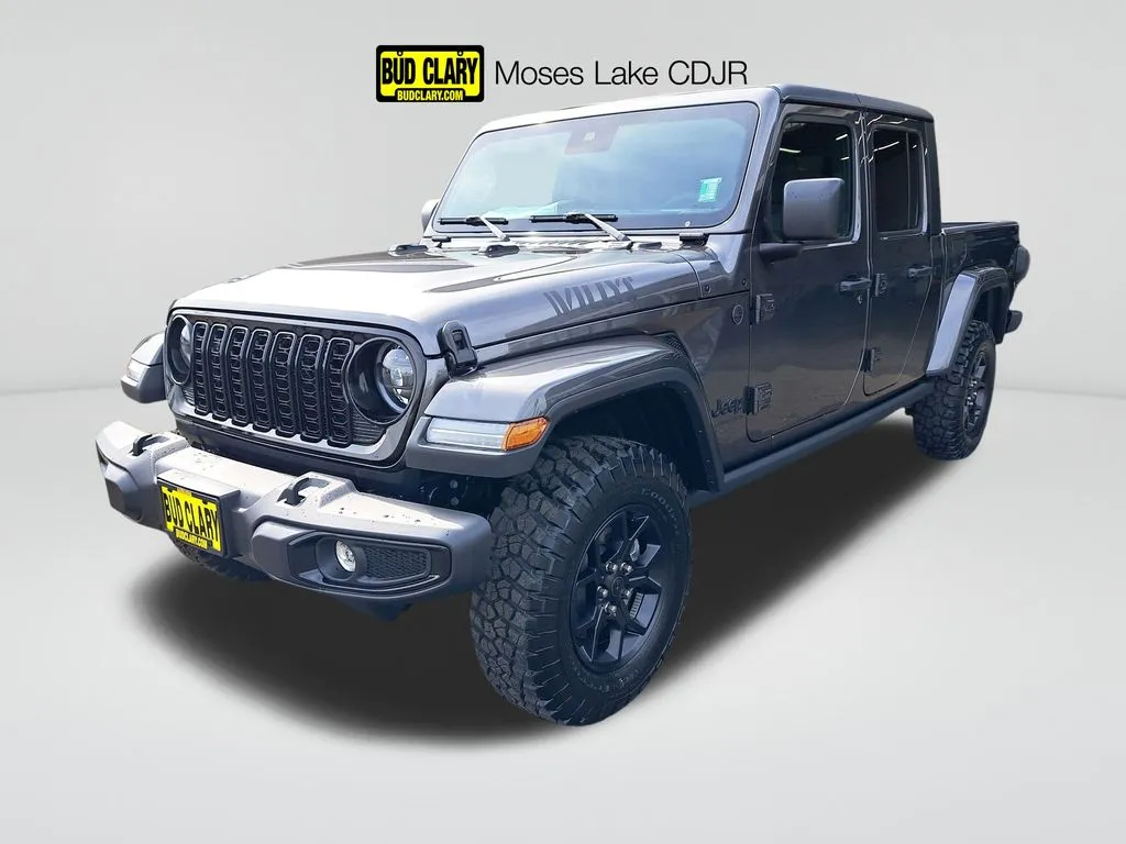 Gray 2025 Jeep Gladiator Willys for sale in Moses Lake, WA
