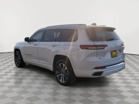 Another view of 2021 Jeep Grand Cherokee L Overland for sale in Moses Lake, WA at CDJR of Moses Lake