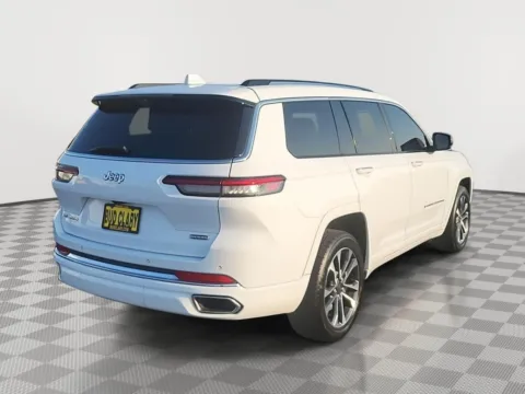 More photos of 2021 Jeep Grand Cherokee L Overland at CDJR of Moses Lake, WA