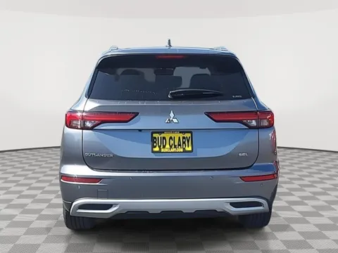 More photos of 2023 Mitsubishi Outlander SEL at CDJR of Moses Lake, WA