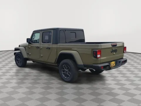 Another view of 2025 Jeep Gladiator Sport S for sale in Moses Lake, WA at CDJR of Moses Lake