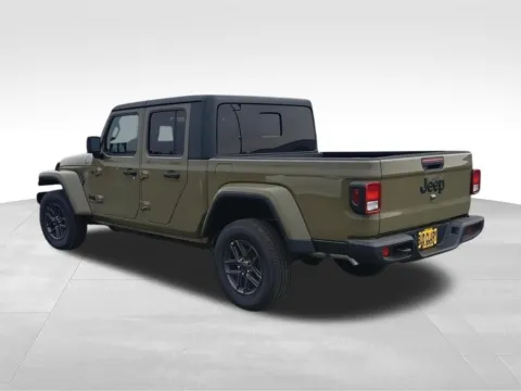 Another view of 2025 Jeep Gladiator Sport S for sale in Moses Lake, WA at Bud Clary CDJR of Moses Lake