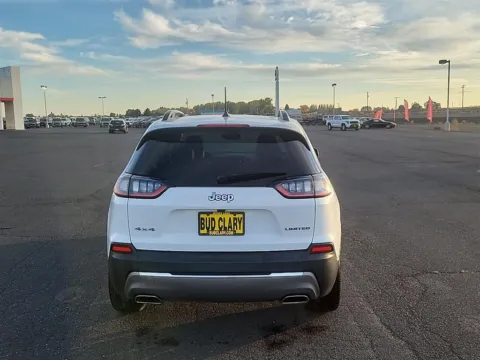 More photos of 2022 Jeep Cherokee Limited at CDJR of Moses Lake, WA