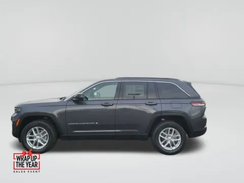 Photos of 2025 Jeep Grand Cherokee Laredo X for sale in Moses Lake, WA at CDJR of Moses Lake