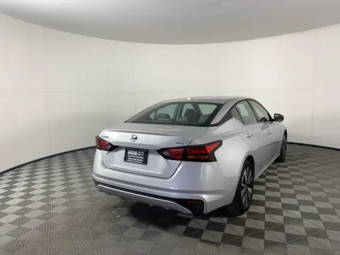 Another view of 2021 Nissan Altima 2.5 SV for sale in Milwaukie, OR at Bridge City Auto Sales Luxury Used Cars Portland