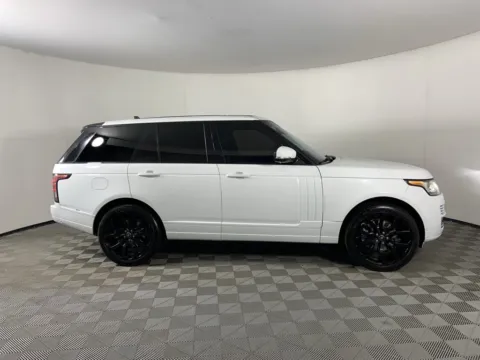 Photos of 2016 Land Rover Range Rover Diesel HSE for sale in Milwaukie, OR at Bridge City Auto Sales Luxury Used Cars Portland