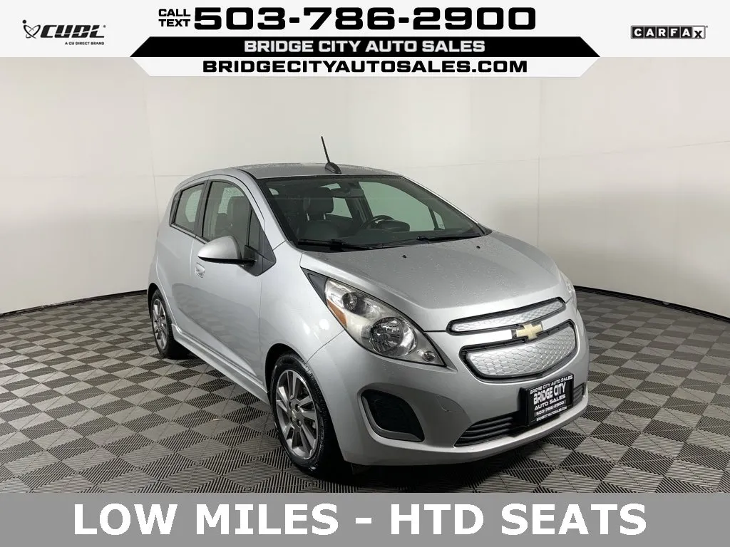 2016 Chevrolet Spark 2LT's photo