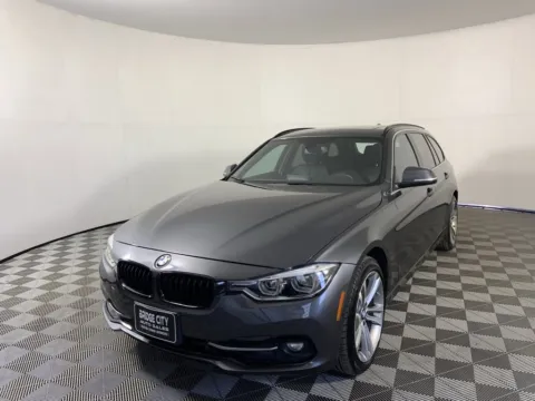 More photos of 2017 BMW 3 Series 330i xDrive at Bridge City Auto Sales Luxury Used Cars Portland, OR