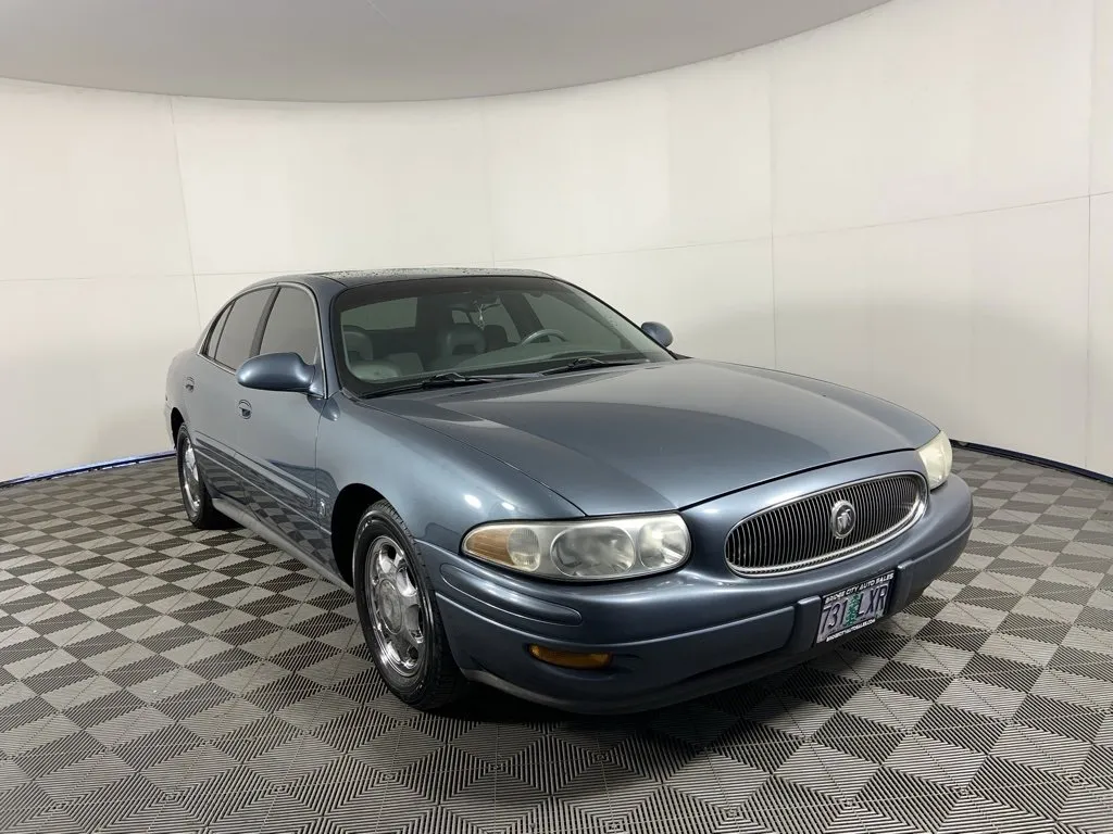 2002 Buick LeSabre Limited's photo