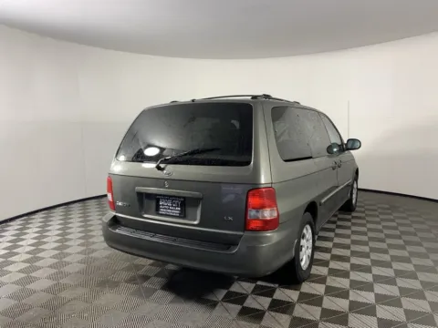 Another view of 2005 Kia Sedona EX for sale in Milwaukie, OR at Bridge City Auto Sales Luxury Used Cars Portland