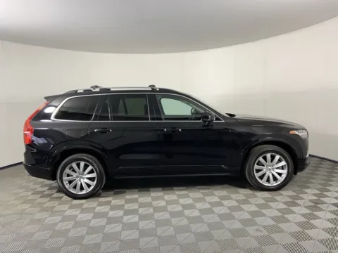 Photos of 2019 Volvo XC90 Momentum for sale in Milwaukie, OR at Bridge City Auto Sales Luxury Used Cars Portland