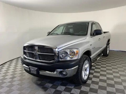 More photos of 2008 Dodge Ram 1500 SLT at Bridge City Auto Sales Luxury Used Cars Portland, OR