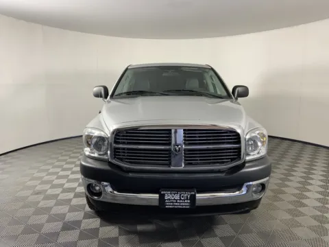 More photos of 2008 Dodge Ram 1500 SLT at Bridge City Auto Sales Luxury Used Cars Portland, OR
