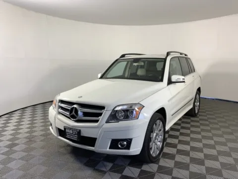 More photos of 2012 Mercedes-Benz GLK-Class GLK 350 at Bridge City Auto Sales Luxury Used Cars Portland, OR