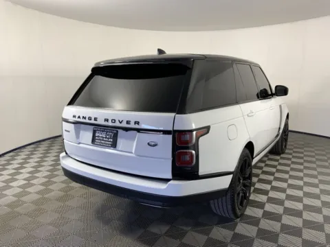 Another view of 2019 Land Rover Range Rover 5.0L V8 Supercharged for sale in Milwaukie, OR at Bridge City Auto Sales Luxury Used Cars Portland