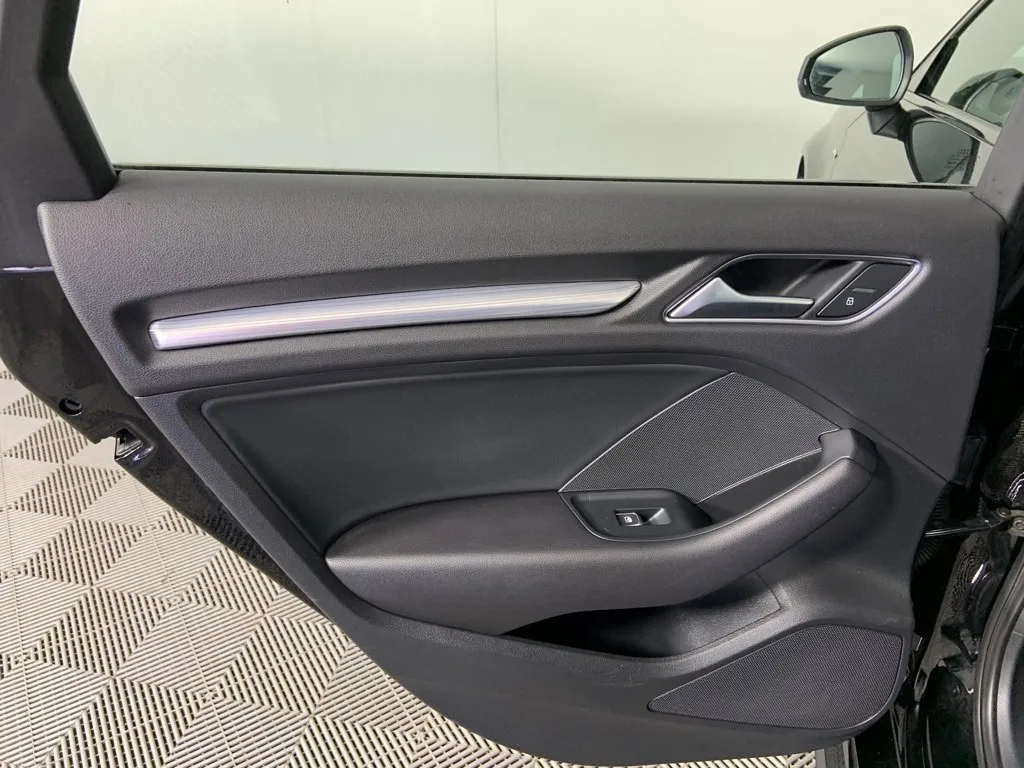 2020 Audi A3 S line Premium photo 26