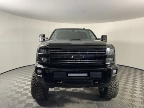 More photos of 2016 Chevrolet Silverado 2500HD LT at Bridge City Auto Sales Luxury Used Cars Portland, OR