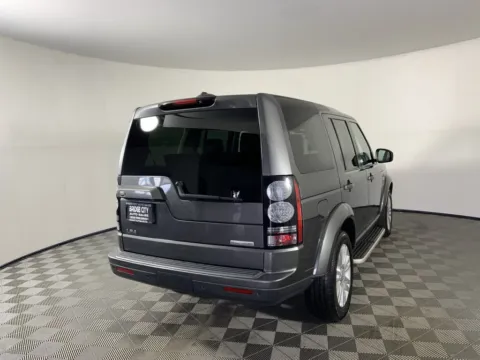 Another view of 2016 Land Rover LR4 HSE for sale in Milwaukie, OR at Bridge City Auto Sales Luxury Used Cars Portland