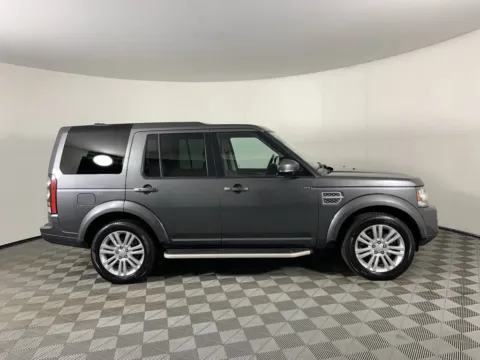 Photos of 2016 Land Rover LR4 HSE for sale in Milwaukie, OR at Bridge City Auto Sales Luxury Used Cars Portland