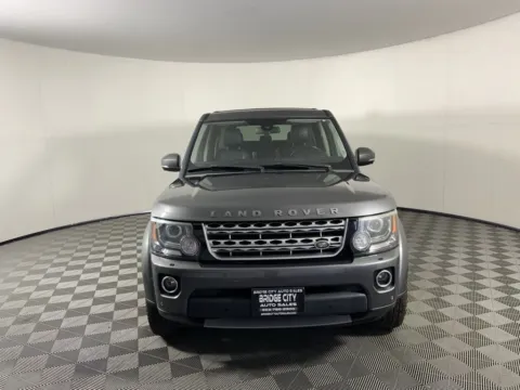 More photos of 2016 Land Rover LR4 HSE at Bridge City Auto Sales Luxury Used Cars Portland, OR