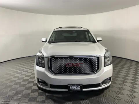 More photos of 2016 GMC Yukon XL Denali at Bridge City Auto Sales Luxury Used Cars Portland, OR