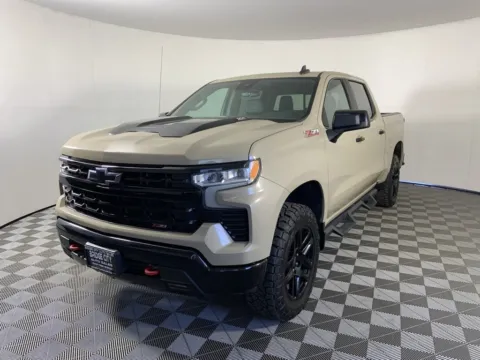More photos of 2022 Chevrolet Silverado 1500 LT Trail Boss at Bridge City Auto Sales Luxury Used Cars Portland, OR