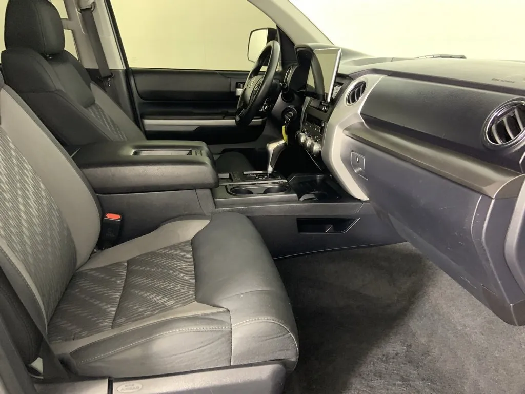 2019 Toyota Tundra SR5 Grade photo 27