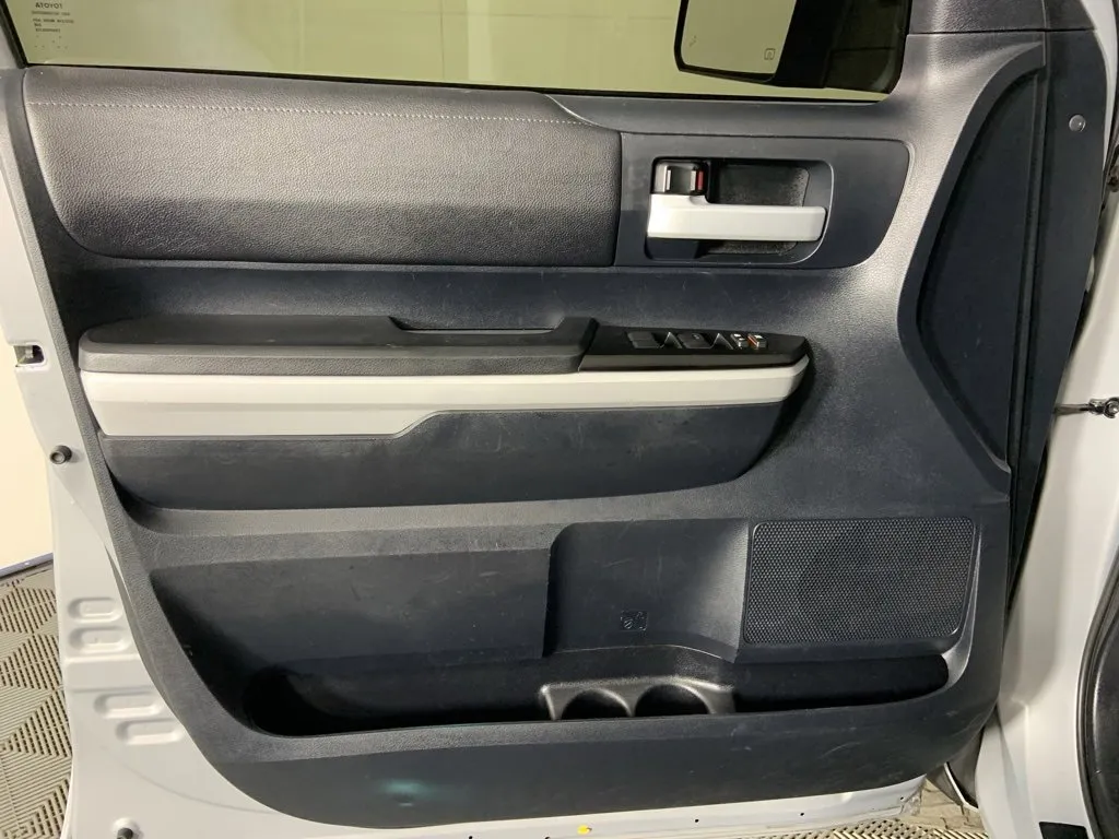 2019 Toyota Tundra SR5 Grade photo 8