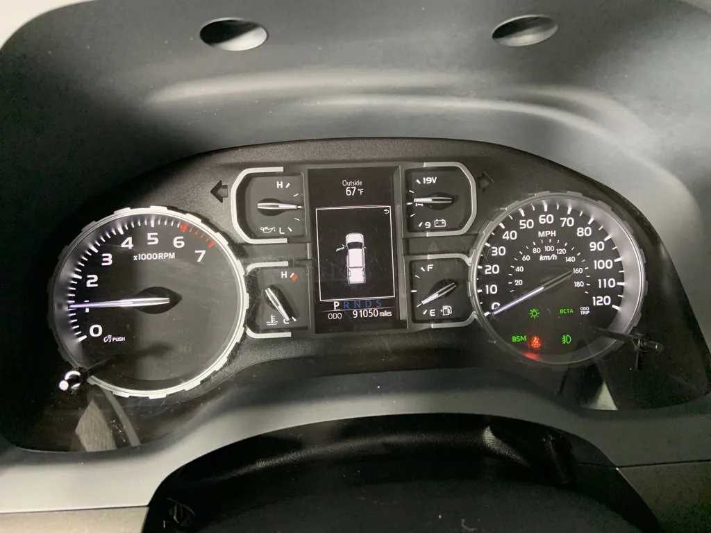 2019 Toyota Tundra SR5 Grade photo 25