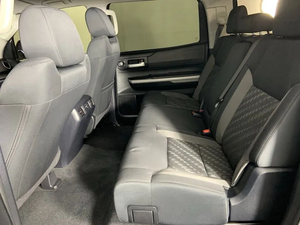 2019 Toyota Tundra SR5 Grade photo 7
