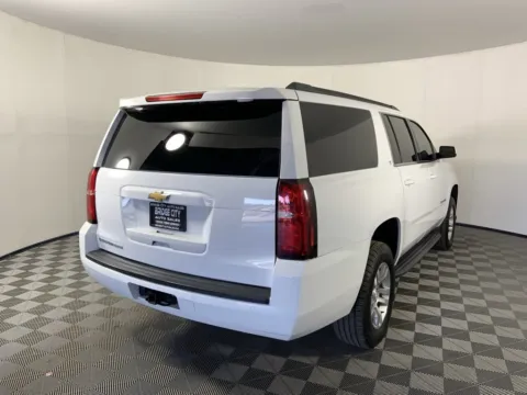 Another view of 2019 Chevrolet Suburban LT for sale in Milwaukie, OR at Bridge City Auto Sales Luxury Used Cars Portland