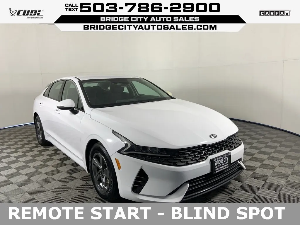 White 2021 Kia K5 LXS for sale in Milwaukie, OR