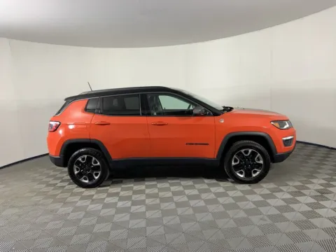 Photos of 2018 Jeep Compass Trailhawk for sale in Milwaukie, OR at Bridge City Auto Sales Luxury Used Cars Portland