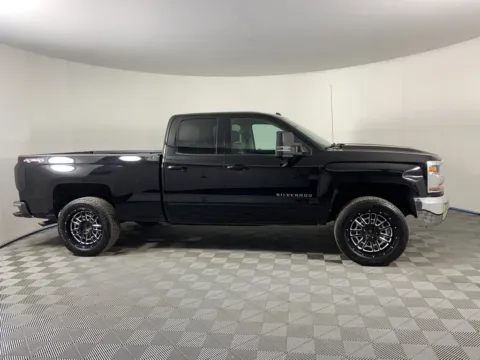 Photos of 2017 Chevrolet Silverado 1500 LT for sale in Milwaukie, OR at Bridge City Auto Sales Luxury Used Cars Portland